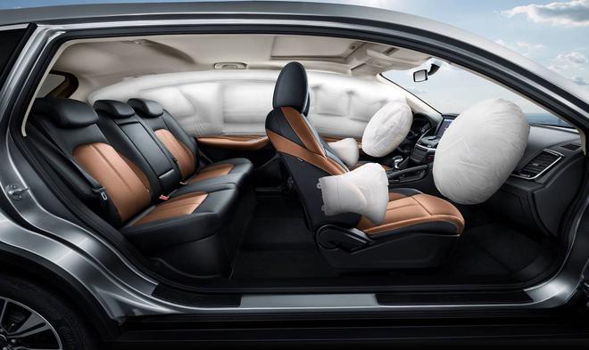 2019款风神AX7经典版上市 售8.98万起