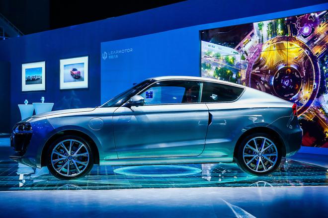 零跑S01正式上市 补贴后售价10.99-14.99万元