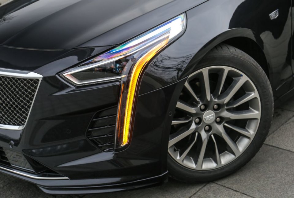 新款凯迪拉克CT6惊喜不断？试过后有些话想说