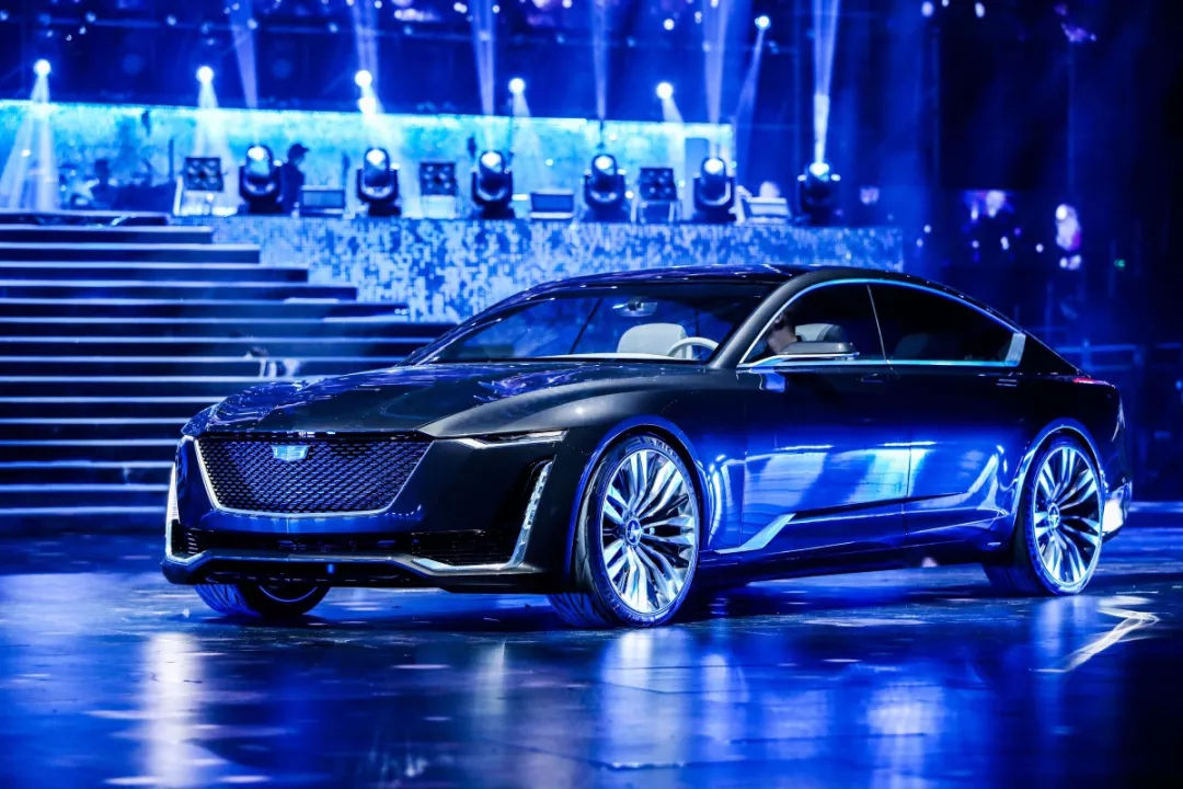 新一代凯迪拉克CT6主场上市，超级智能驾驶系统