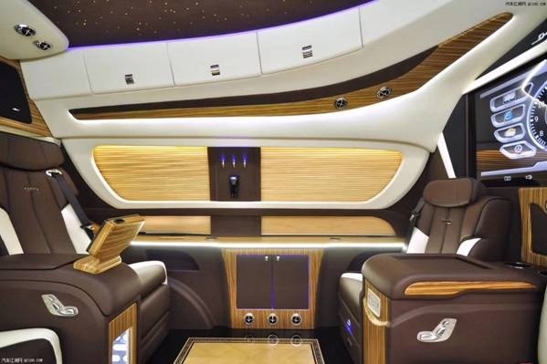 猛汉形象 2018全新款GMC房车报价解析